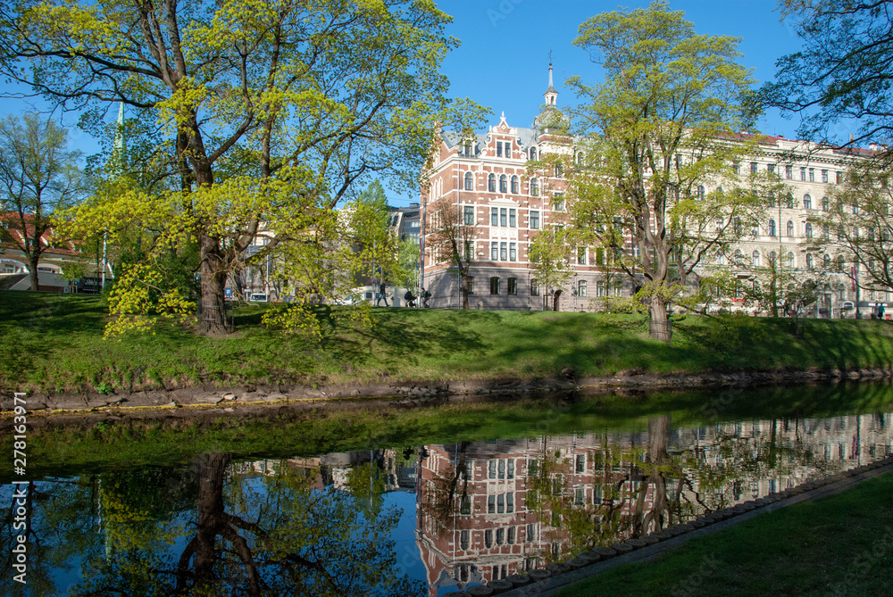 Russischer Prachtbau am Stadtpark von Riga, LEttland Russischer Prachtbau am Stadtpark von Riga, LEttland