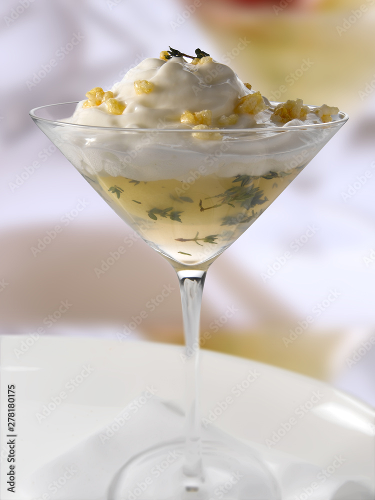 postres dulces con helado en copa. sweet desserts with ice cream in cup. postres dulces con helado en copa. sweet desserts with ice cream in cup.