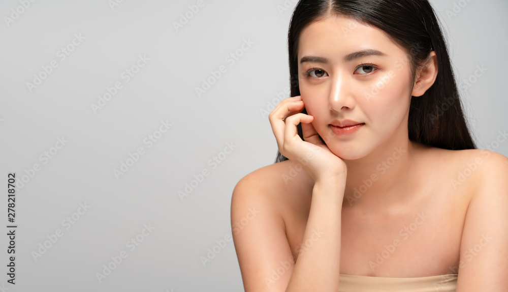 Portrait of young beautiful asian woman with Clean Fresh and without makeup skin. Healthy skin Girl beauty white skin makeup beauty female wellness and cosmetic ideas concept.Facial treatment and spa. Portrait of young beautiful asian woman with Clean Fresh and without makeup skin. Healthy skin Girl beauty white skin makeup beauty female wellness and cosmetic ideas concept.Facial treatment and spa.
