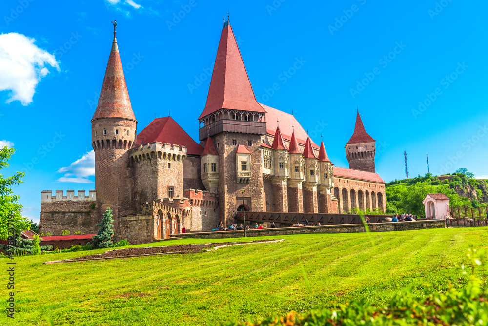 Fototapeta premium Beautiful Corvinesti Castle , Romania