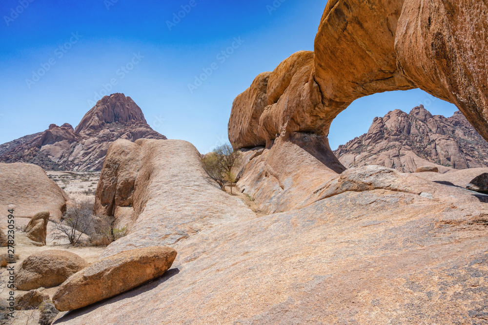 Berg Spitzkoppe, Rock Arch, Erongo, Namibia,