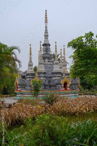 White Stupas is more often called Manfeilong Pagodas or Manfeilong Stupas is southern buddhism religion building in Horticulture Expo Garden or Yaunboyuan park, Xiamen city, China