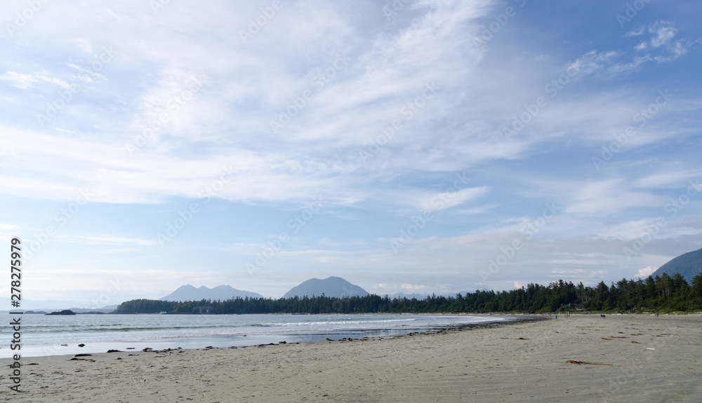 Summer hikes on Chesterman beach