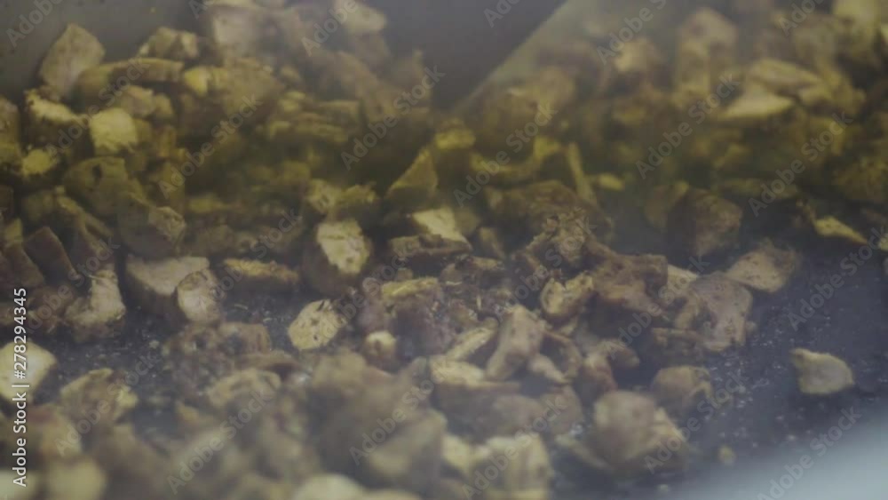 Meat getting cooked in slow motion Meat getting cooked in slow motion