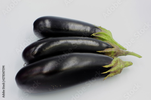 Aubergine