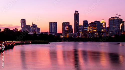 Vászonkép The night scenes of downtown Austin seen on Ann W