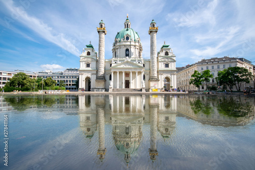 Karlskirche, Wien, Österreich photo