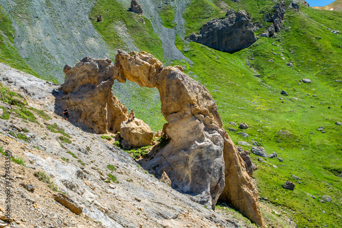 Archi naturali in pietra, laghi di Vens photo