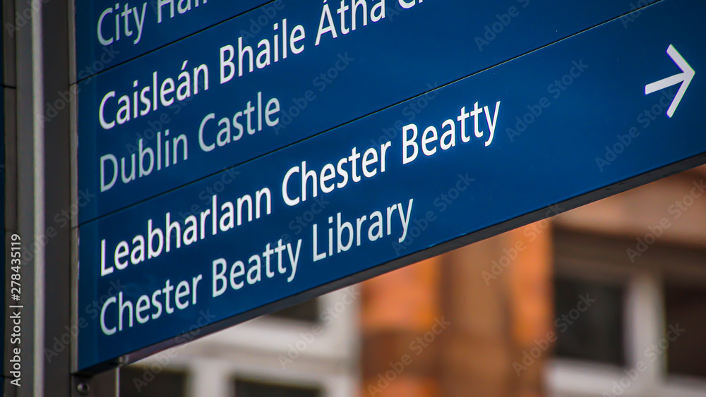 Wegweiser zur Chester Beatty Library in Dublin