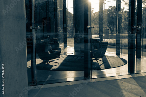 split tone meeting room