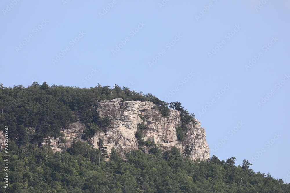 Naklejka premium rocks in mountains