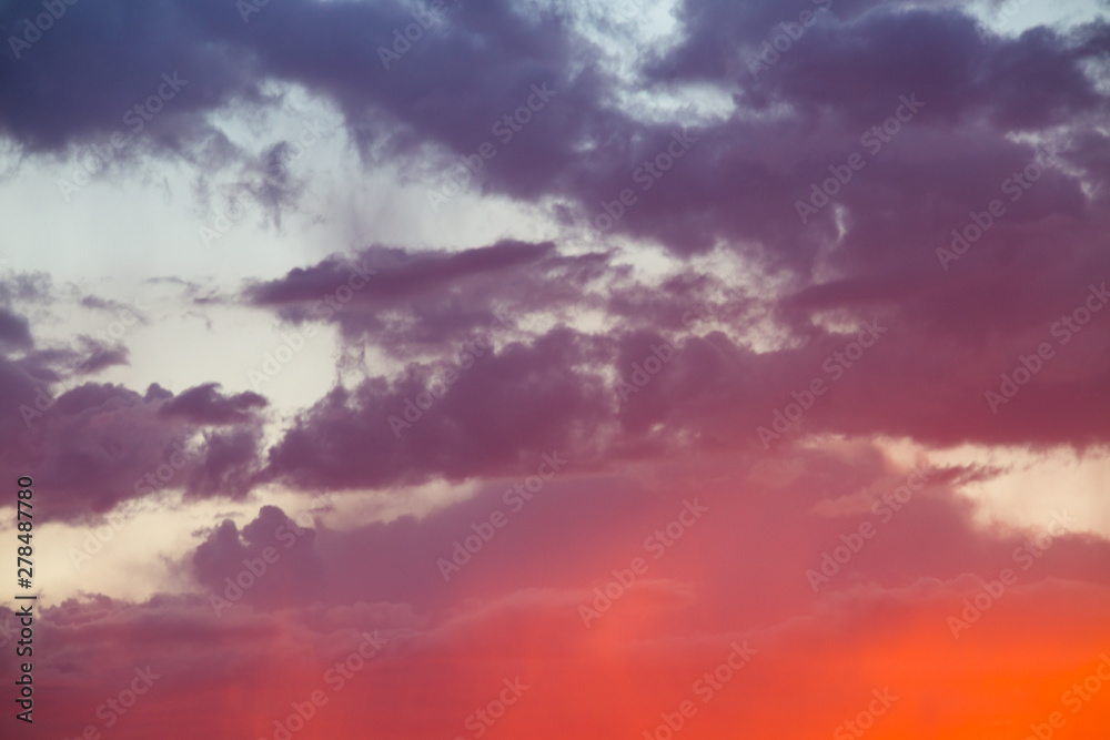red clouds in the sky during a beautiful sunset red clouds in the sky during a beautiful sunset