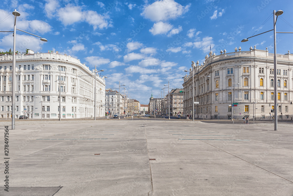 Obraz premium architecture of Schwarzenberg square in Vienna, Austria.