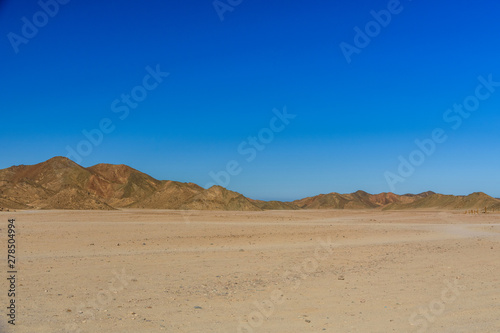 Mountains in arabian desert not far from the Hurghada city, Egypt © ihorbondarenko