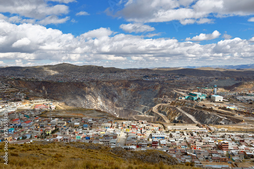 Detail of the open pit 