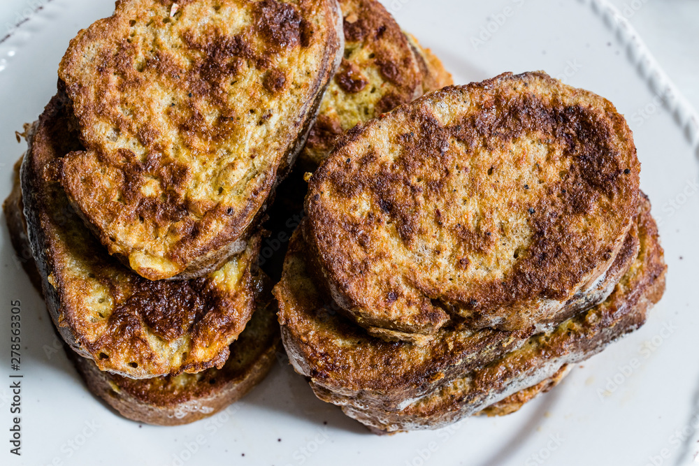 Turkish Egg Bread / Yumurtali ekmek / French Toast. Turkish Egg Bread / Yumurtali ekmek / French Toast.