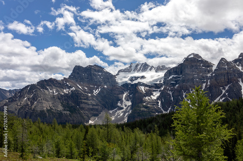Valley of the Ten Peaks - Banff National Park, Alberta, Canada © Rita Petcu