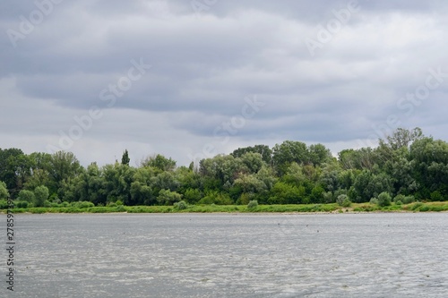 Panoramalandschaft der Weichsel in Warschau photo