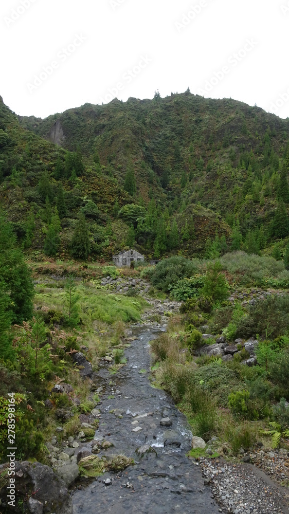 Miradouro das Pedras Negras