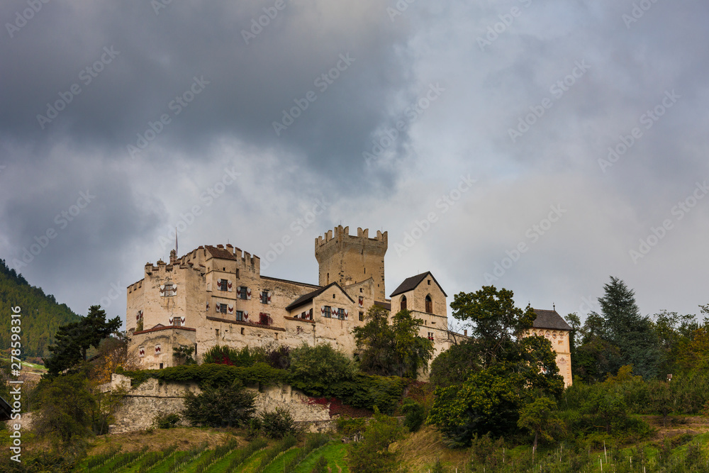 Venosta valley / Coira castle