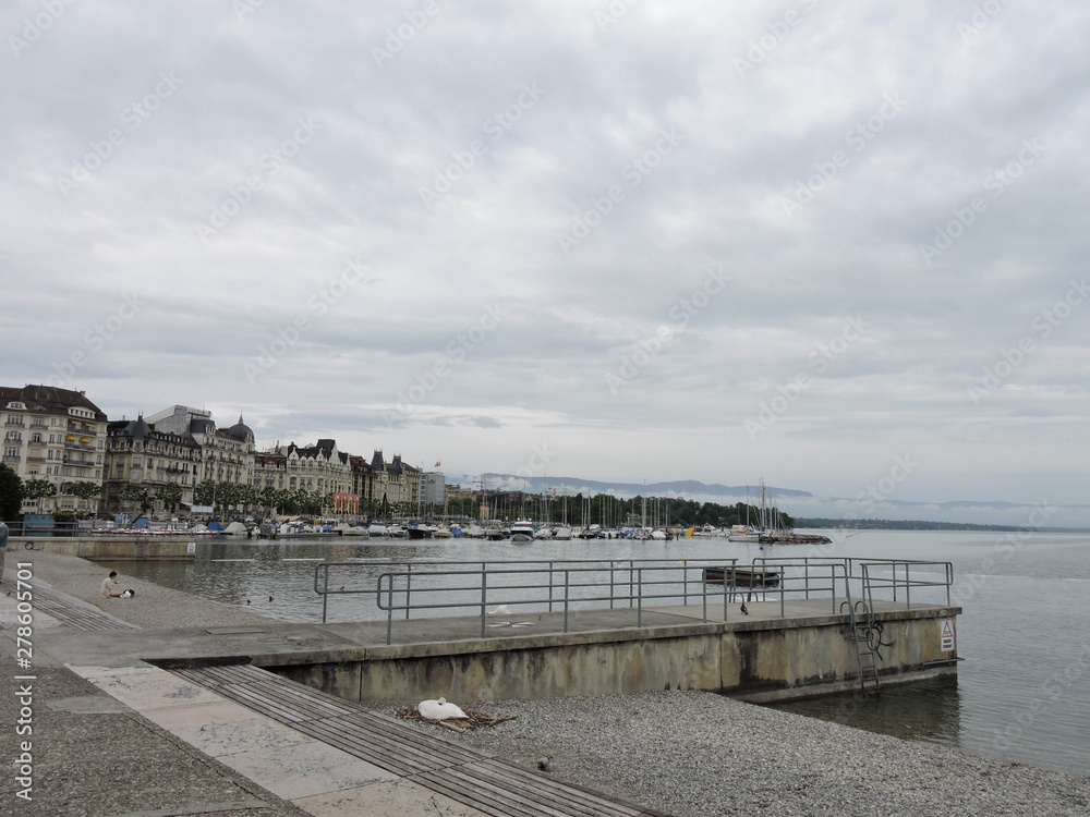 Fototapeta premium Geneva Switzerland, view from lake 