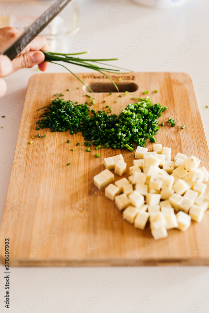 Diced Cheese and Herbs 