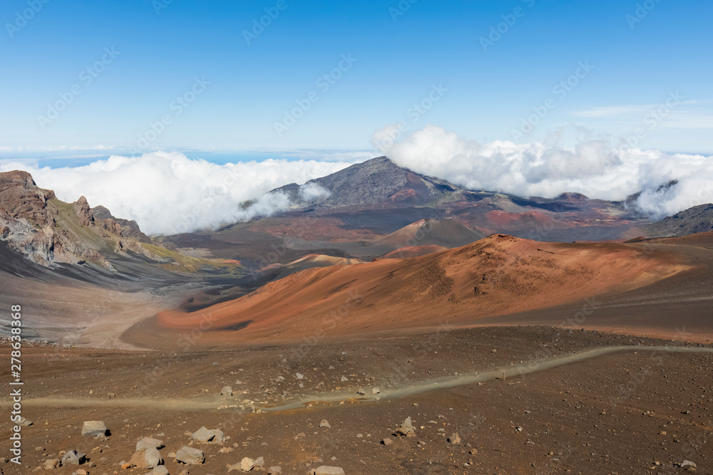 Craters Kama'oli'i, Pu'uom'ui, Pu'uopele and Kamohoalii, Sliding Sands Trail, Haleakala volcano, Haleakala National Park, Maui, Hawaii, USA Craters Kama'oli'i, Pu'uom'ui, Pu'uopele and Kamohoalii, Sliding Sands Trail, Haleakala volcano, Haleakala National Park, Maui, Hawaii, USA