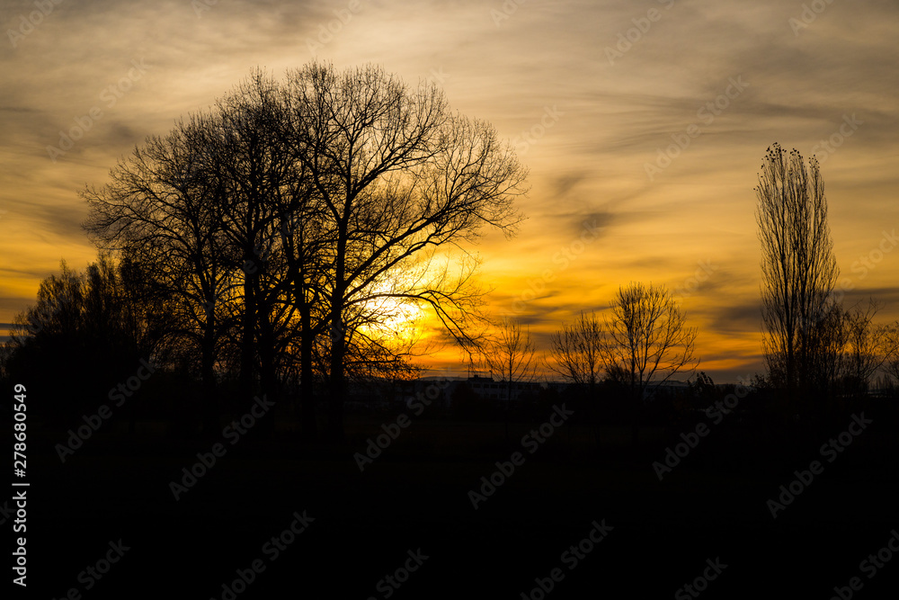 Naklejka premium Orange sunrise in autumn 2 
