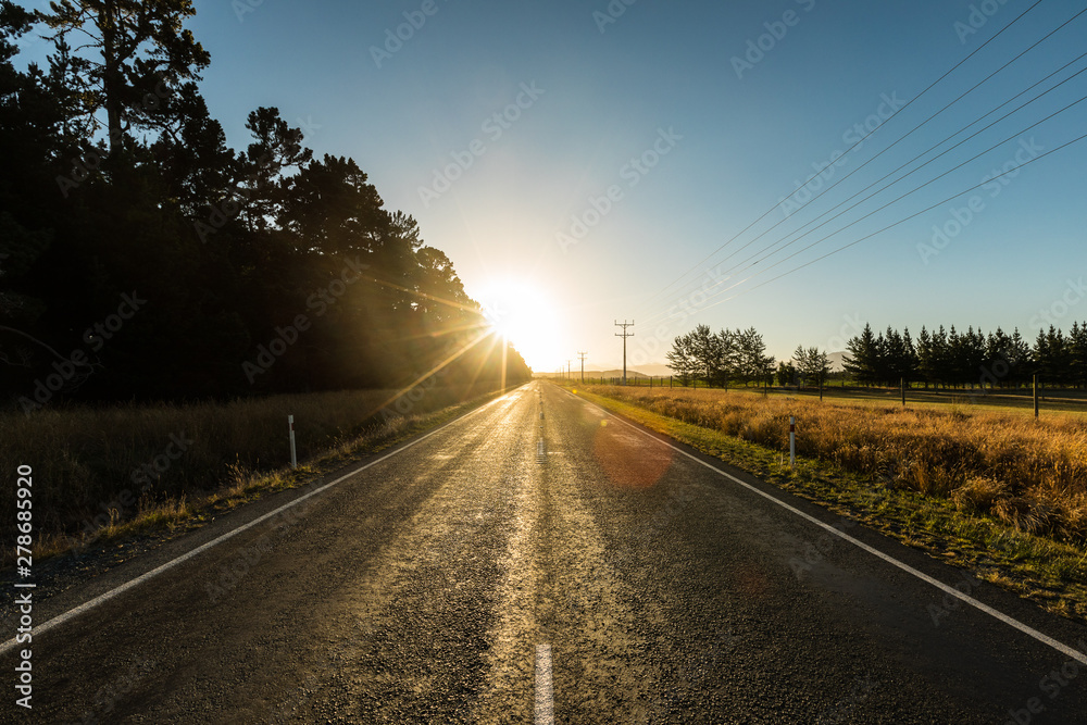 Fototapeta premium Road to Sun