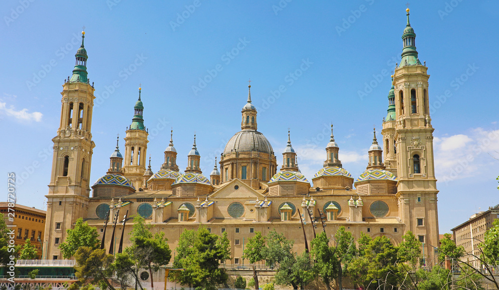 Basilica of Our Lady of the Pillar it is reputed to be the first church dedicated to Mary in history, Zaragoza, Spain