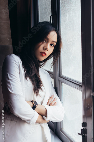 Asian women are beautiful businesswoman Free Download Asian women are beautiful businesswoman - GFXLoad