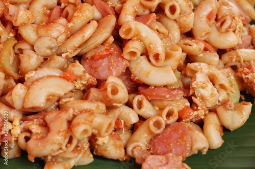 Spaghetti with pork delicious at street food