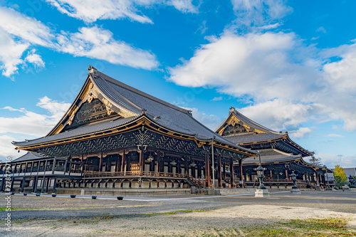 東本願寺 阿弥陀堂と御影堂 photo