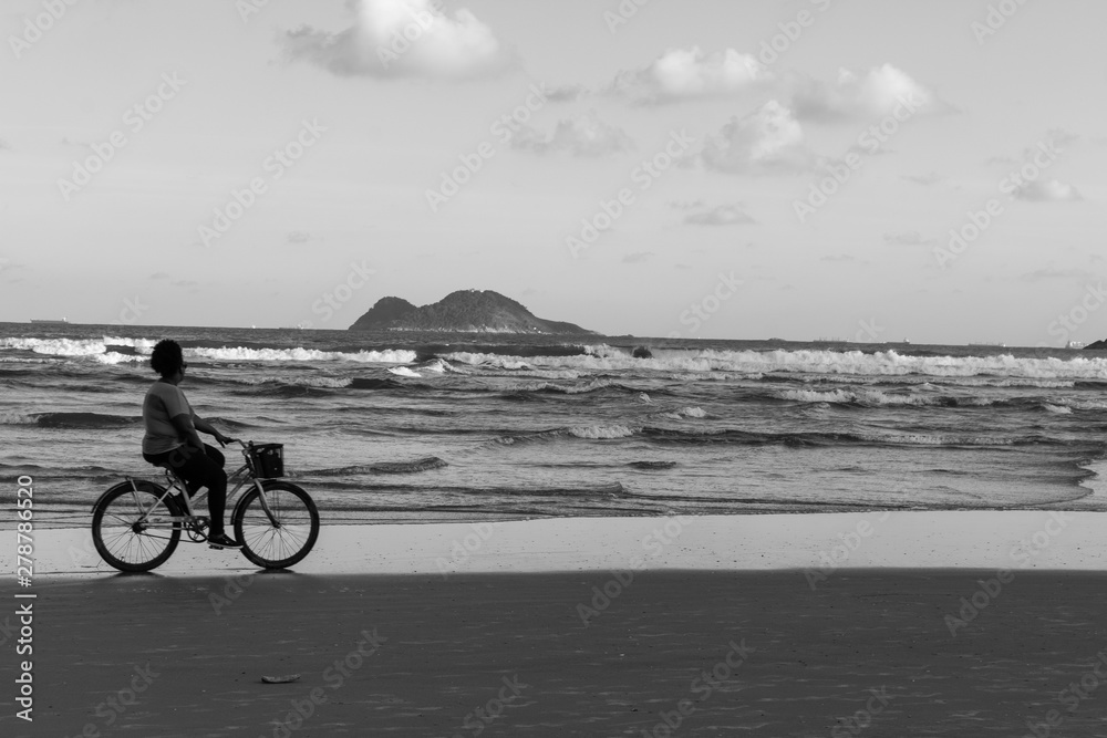 Fototapeta premium Bike at beach