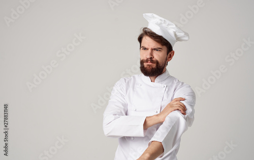 cook with knife and fork