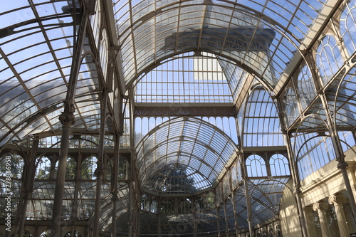 Palais de Cristal dans le parc du Retiro à Madrid, Espagne