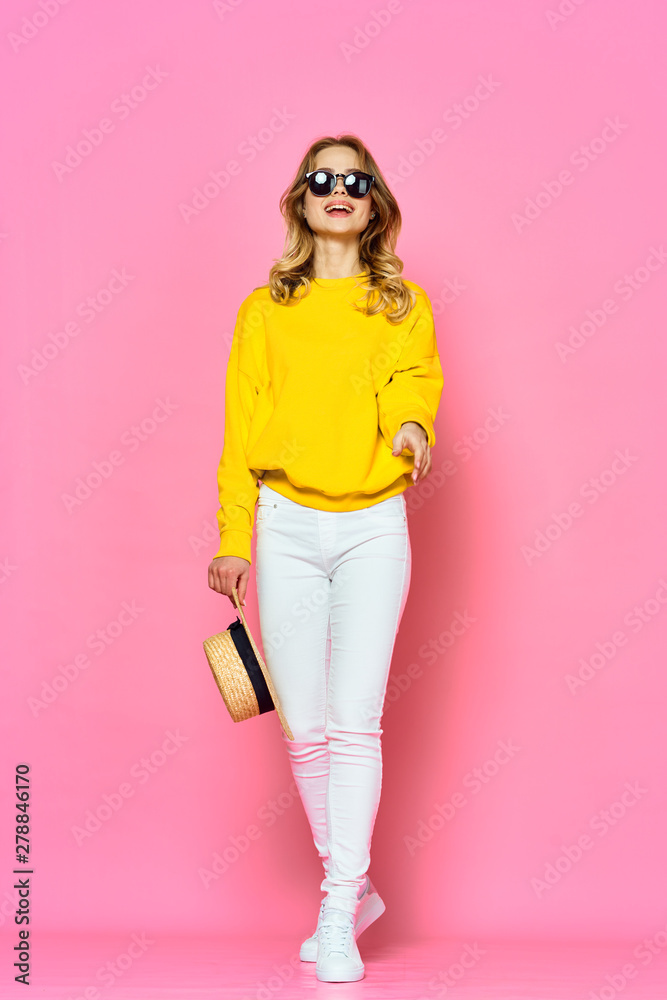 Obraz premium girl in sunglasses