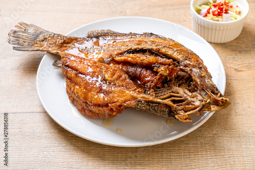 Fried Fish with Fish Sauce