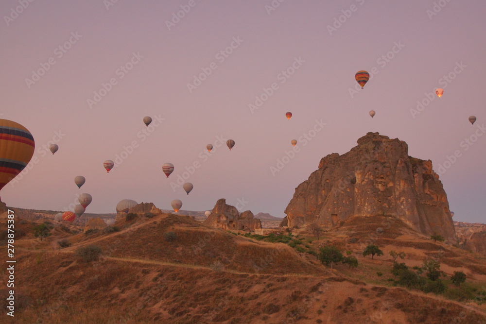 lot balonem nad Turcja Kapadocja	 - obrazy, fototapety, plakaty 