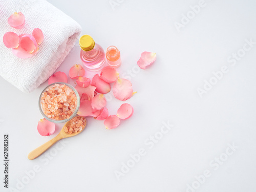 Natural spa set of rose and pink Himalayan salt