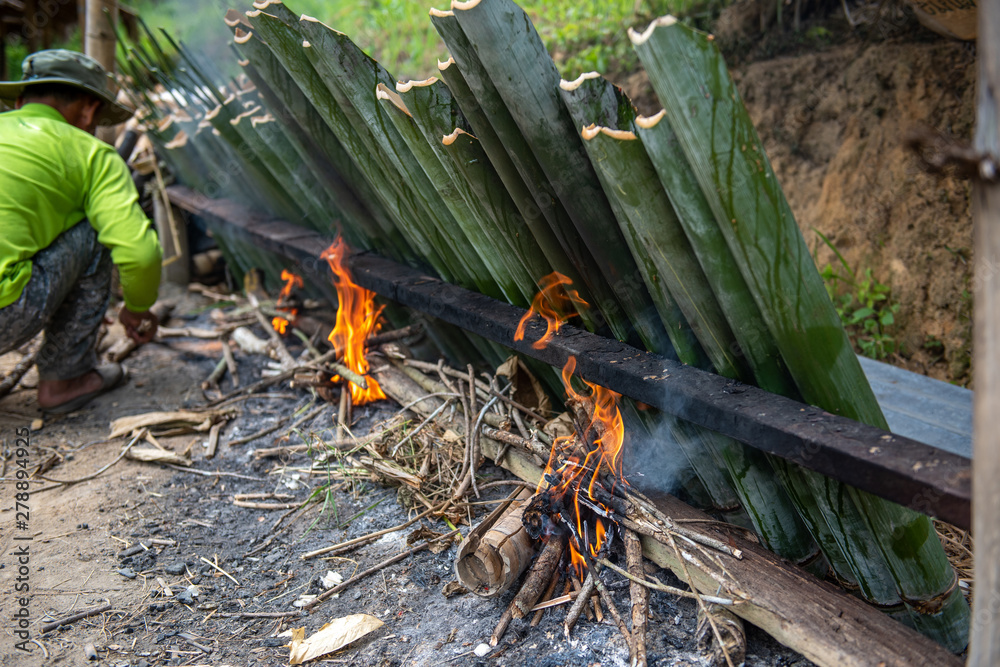 Easy cooking for walking in the forest with bamboo Easy cooking for walking in the forest with bamboo