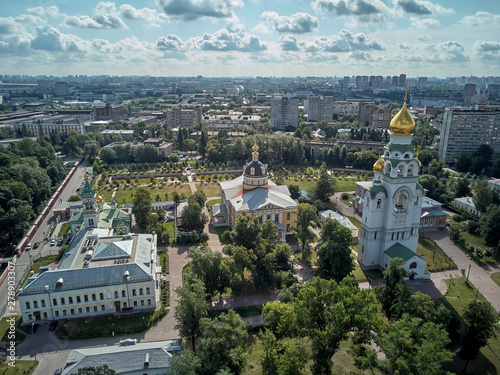 Fototapeta Naklejka Na Ścianę i Meble -  Orthodox cathedrals in architecture-historical ensemble Rogozhskaya sloboda in Moscow, Russia. Aerial drone view.