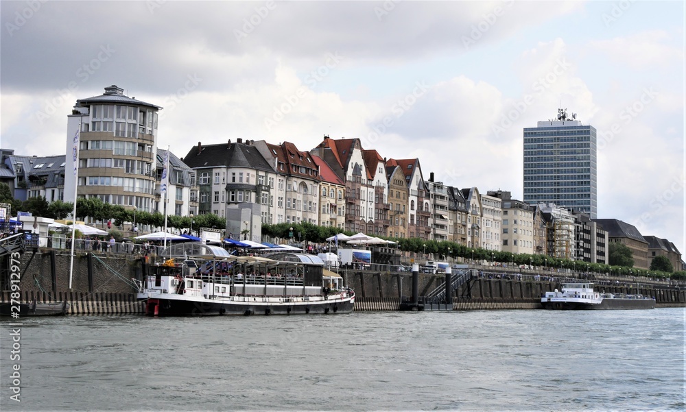 Fototapeta premium Düsseldorf