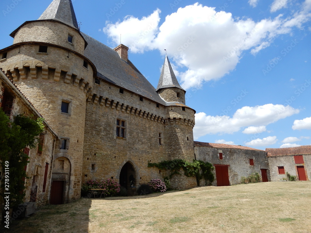 Château de Sigournais, Vendée, France
