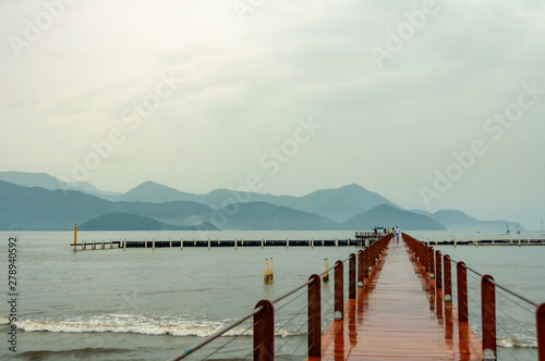 Cais da Praia de Itaguá