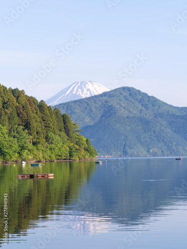 富士山と湖