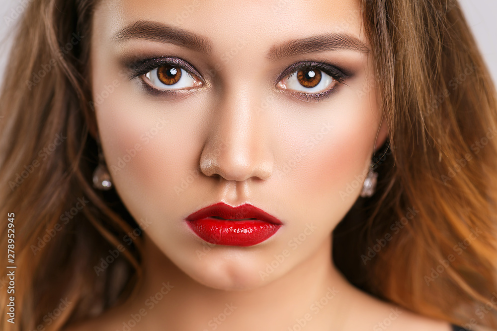 Beauty fashion model portrait makeup close-up Beauty fashion model portrait makeup close-up