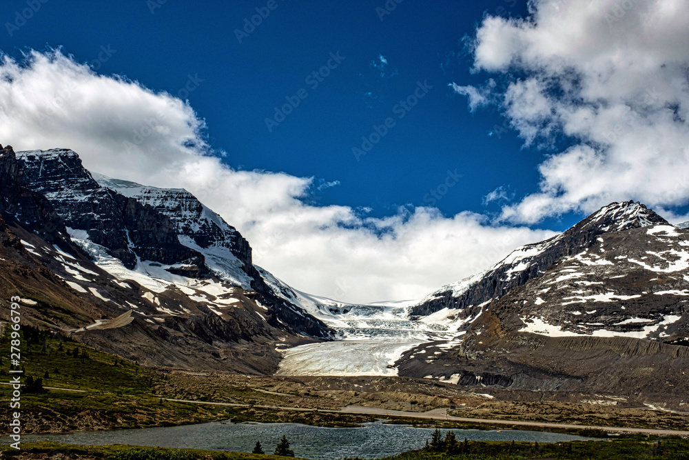 Moutain glacier view