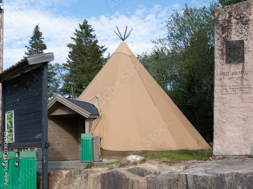 Wigwam, namiot indiański photo