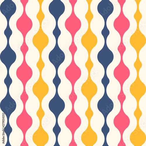 Retro seamless pattern - colorful nostalgic background design